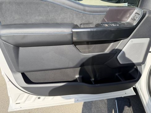 New 2026 Ford F250 Platinum AWD/4WD image 24