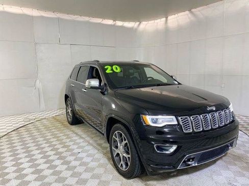 Used 2020 Jeep Grand Cherokee Overland AWD/4WD image 50