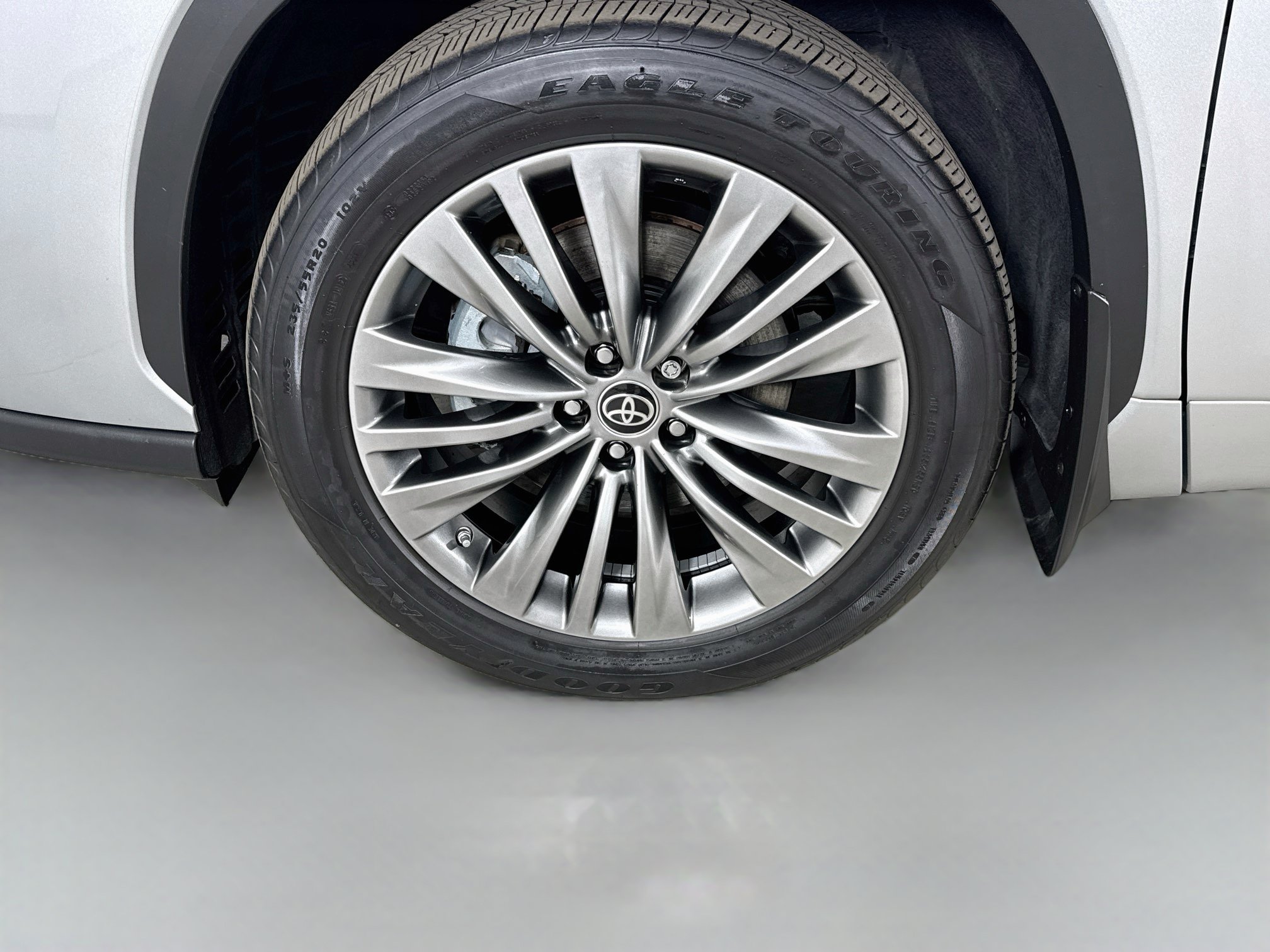 Used 2022 Toyota Highlander Limited AWD/4WD image 33