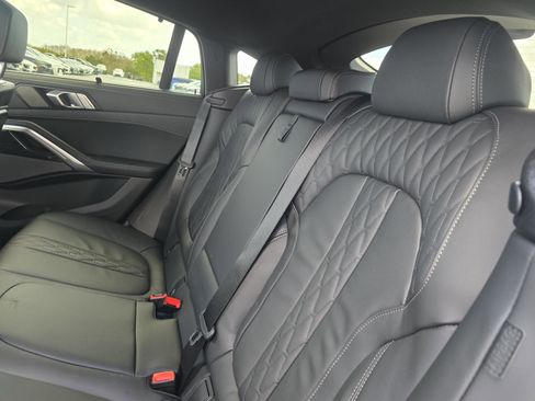 New 2026 BMW X6 xDrive40i w/ Executive Package image 33