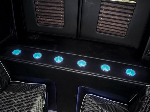 Used 2022 Mercedes-Benz Sprinter 3500 image 32