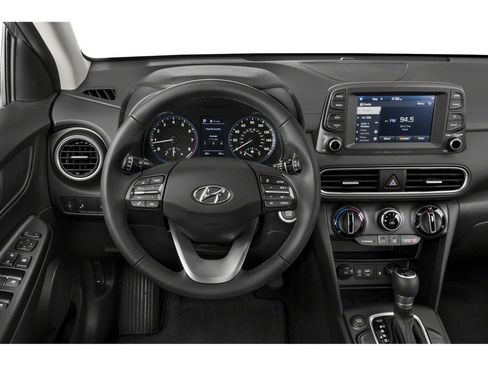 Used 2021 Hyundai Kona SEL Plus FWD image 4