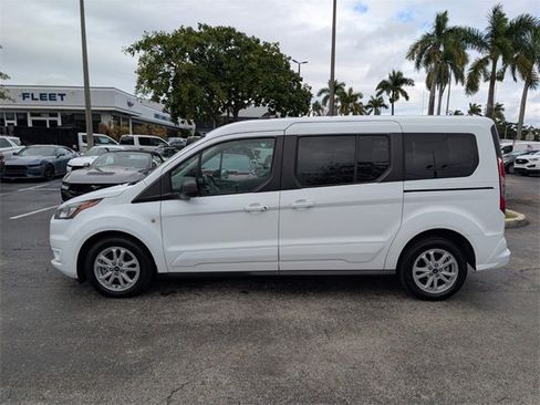 Used 2022 Ford Transit Connect XLT image 5