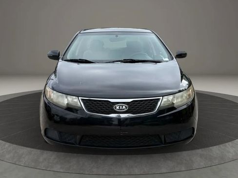 Used 2013 Kia Forte EX w/ Fuel Economy Pkg image 2