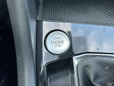 New 2026 Volkswagen Taos S image 21