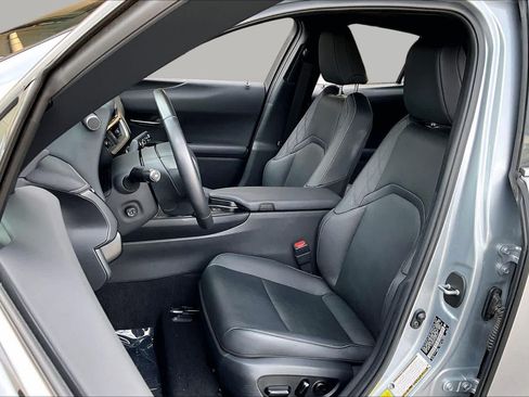 Used 2025 Lexus UX 300h AWD w/ Cold Area Package image 7