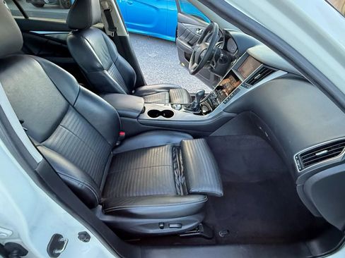 Used 2016 INFINITI Q50 Sport image 21