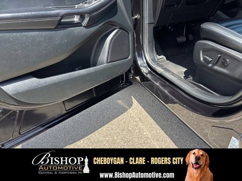 Used 2023 Ford Edge SEL AWD/4WD image 18