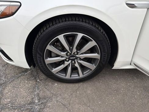 Used 2020 Lincoln Continental AWD w/ Convenience Package image 30