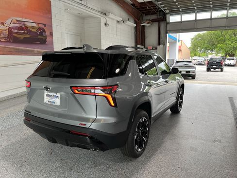 New 2026 Chevrolet Equinox RS FWD image 11