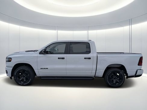 New 2026 RAM 1500 Express AWD/4WD image 7