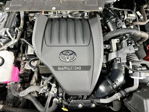 Used 2025 Toyota Grand Highlander AWD image 34