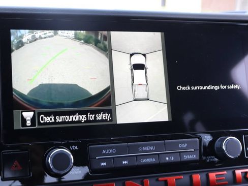 Used 2025 Nissan Frontier PRO-4X w/ Pro Convenience Package AWD/4WD image 28