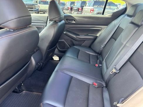 Used 2019 Nissan Altima 2.5 SR FWD image 26