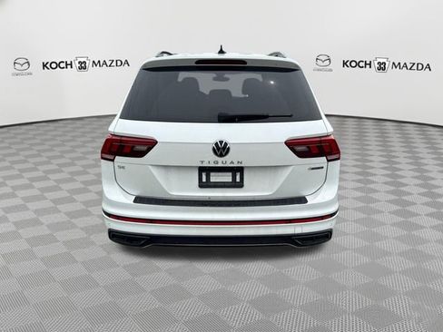 Used 2022 Volkswagen Tiguan SE R-Line AWD/4WD image 6