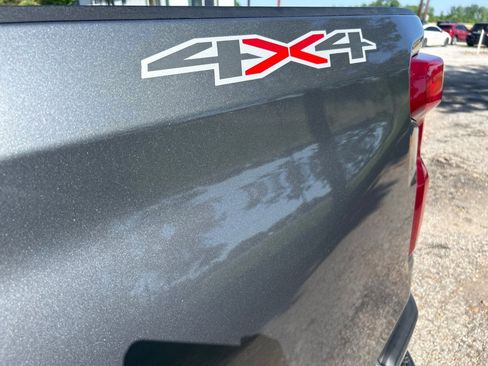 Used 2021 Chevrolet Silverado 1500 Custom AWD/4WD image 26