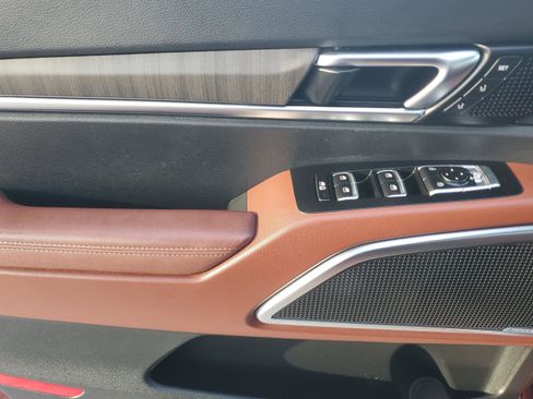 Certified 2023 Kia Telluride SX image 16