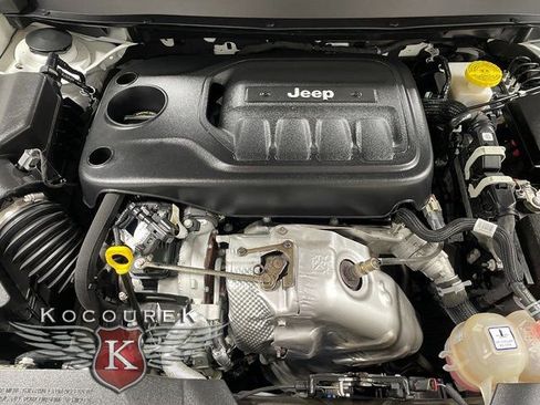 Used 2023 Jeep Cherokee Trailhawk w/ Elite Group image 24