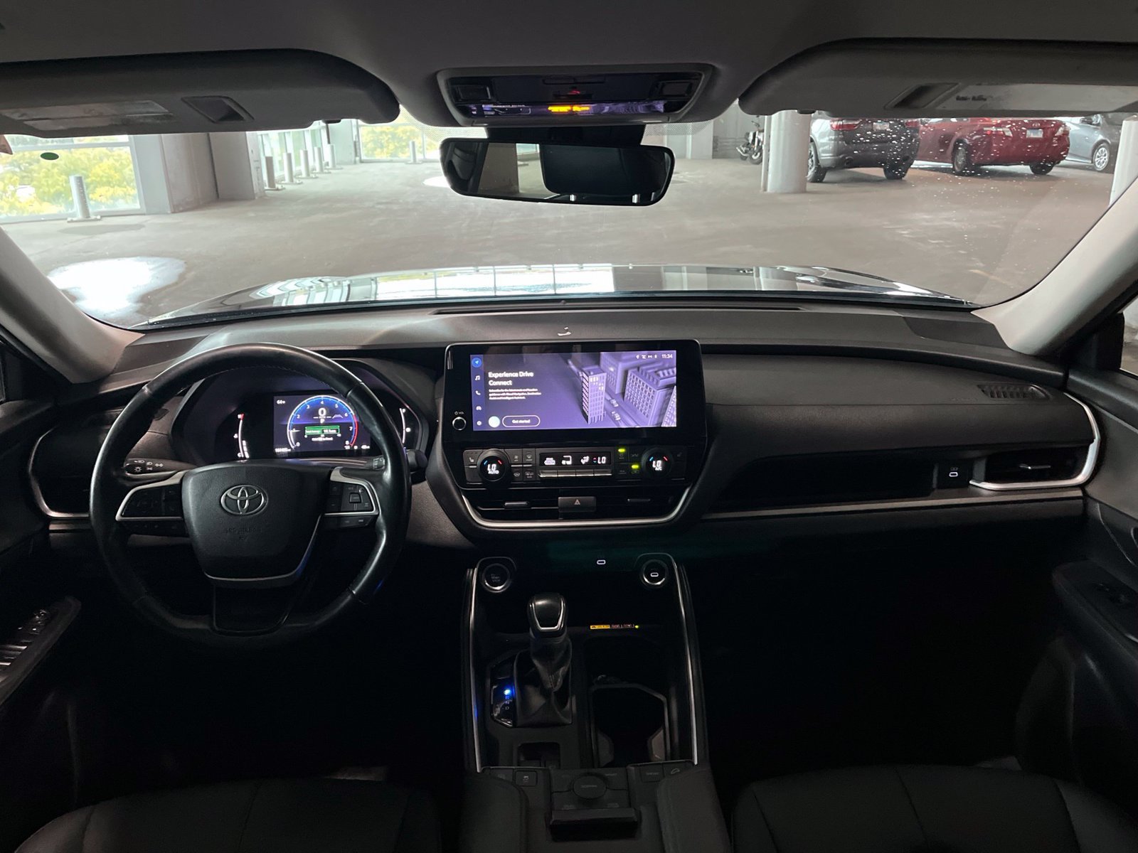 Used 2024 Toyota Grand Highlander AWD image 40