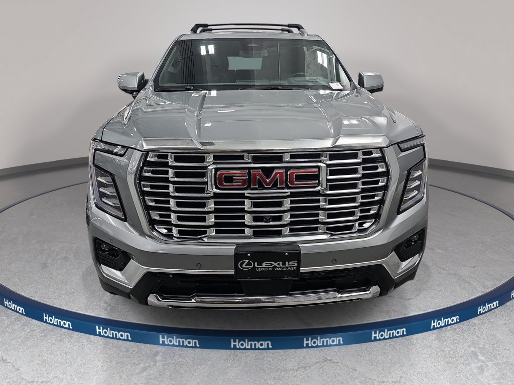 Used 2026 GMC Yukon XL Denali w/ Sun & Power Step Package AWD/4WD image 3