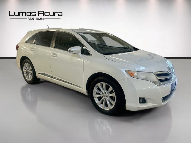 Used 2013 Toyota Venza LE FWD image 1