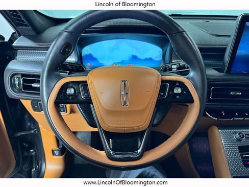Certified 2023 Lincoln Aviator Black Label w/ Jet Package image 30