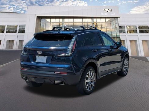 Certified 2022 Cadillac XT4 Sport FWD image 5