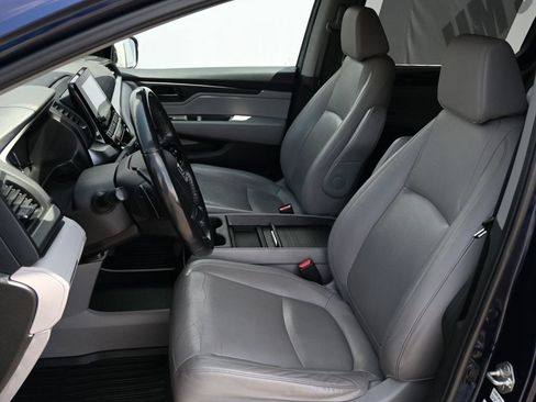 Used 2019 Honda Odyssey EX-L image 16