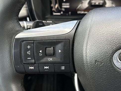 Used 2023 INFINITI QX60 Luxe w/ Cargo Package FWD image 23