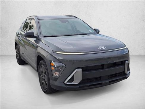 Used 2026 Hyundai Kona SEL Sport FWD image 3