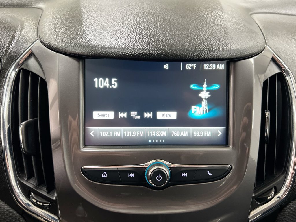 Used 2017 Chevrolet Cruze LT w/ Convenience Package FWD image 14