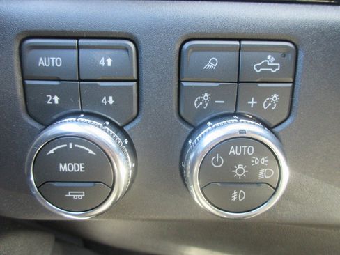 New 2026 GMC Sierra 1500 SLT w/ SLT Premium Plus Package image 18