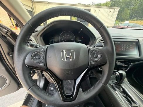 Certified 2021 Honda HR-V EX-L image 29