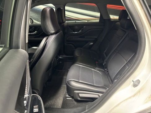 Used 2022 Lincoln Corsair Reserve w/ Equipment Group 201A image 15