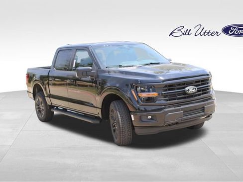 New 2026 Ford F150 XLT w/ Equipment Group 302A MID AWD/4WD image 2
