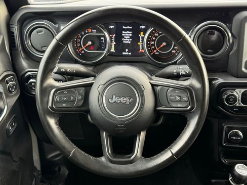 Used 2022 Jeep Gladiator Sport AWD/4WD image 23
