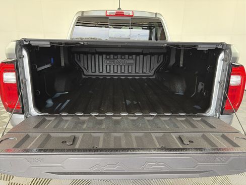 Certified 2024 GMC Canyon AT4 w/ AT4 Premium Package AWD/4WD image 14