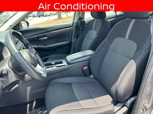 Used 2024 Nissan Sentra SV FWD image 13