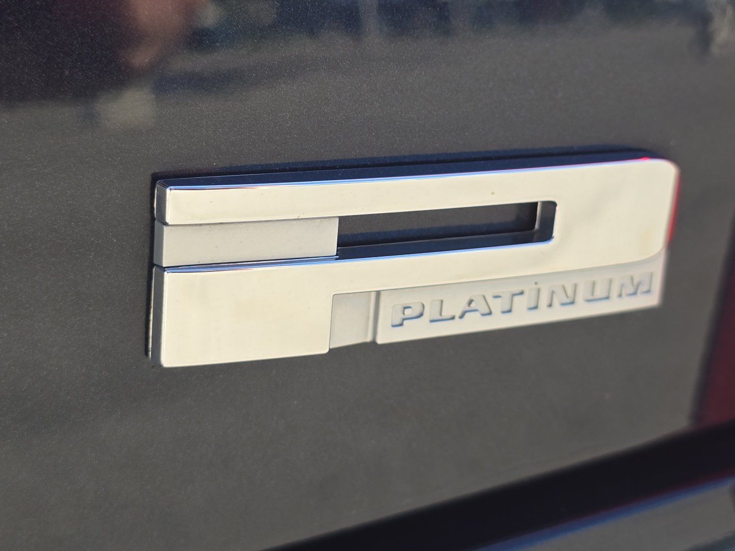 Used 2013 Cadillac XTS Platinum FWD image 12