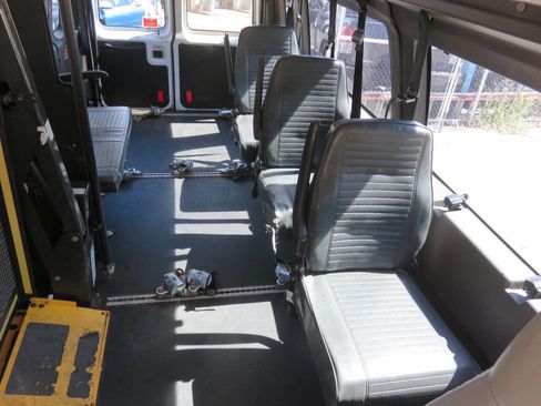 Used 2013 Ford E-250 and Econoline 250 Extended w/ PWR Group image 27