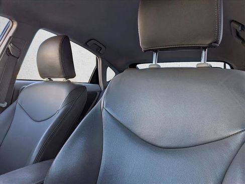 Used 2011 Toyota Prius Three w/ Navigation Pkg image 13