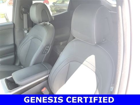 Certified 2024 Genesis GV60 Advanced image 21