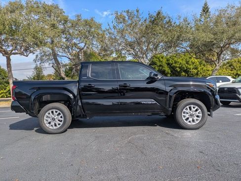 New 2025 Toyota Tacoma SR5 image 3