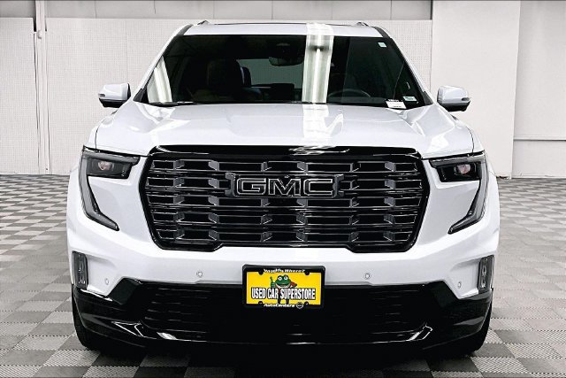 Used 2026 GMC Acadia Denali w/ Super Cruise Package AWD/4WD image 4