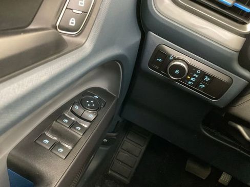 New 2026 Ford Maverick Lobo image 19