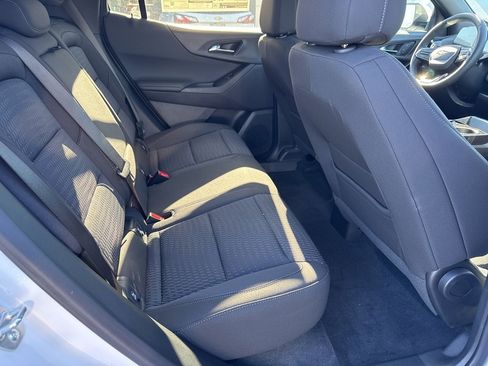 New 2025 Chevrolet Equinox LT w/ Safety and Technology Package image 12