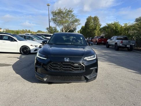 Used 2023 Honda HR-V Sport image 3