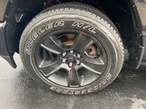 Used 2021 RAM 1500 Big Horn AWD/4WD image 37
