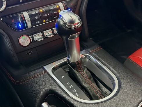 Used 2019 Ford Mustang GT Premium w/ Equipment Group 401A RWD image 18