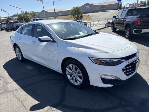 Used 2025 Chevrolet Malibu LT FWD image 7